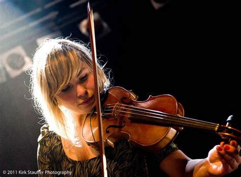 Charity Rose Thielen (Violinist) .